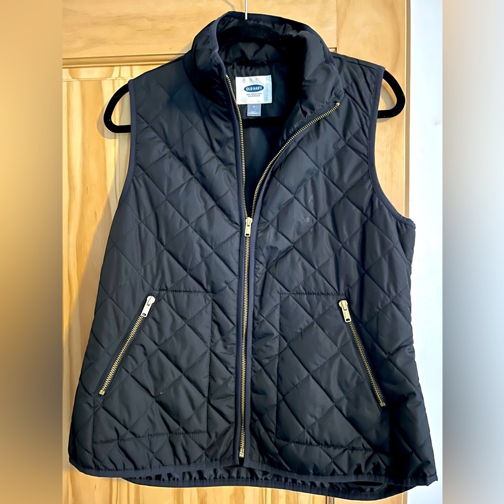 Women’s Black Quilted Vest, Black with Gold Hardware, Size Medium